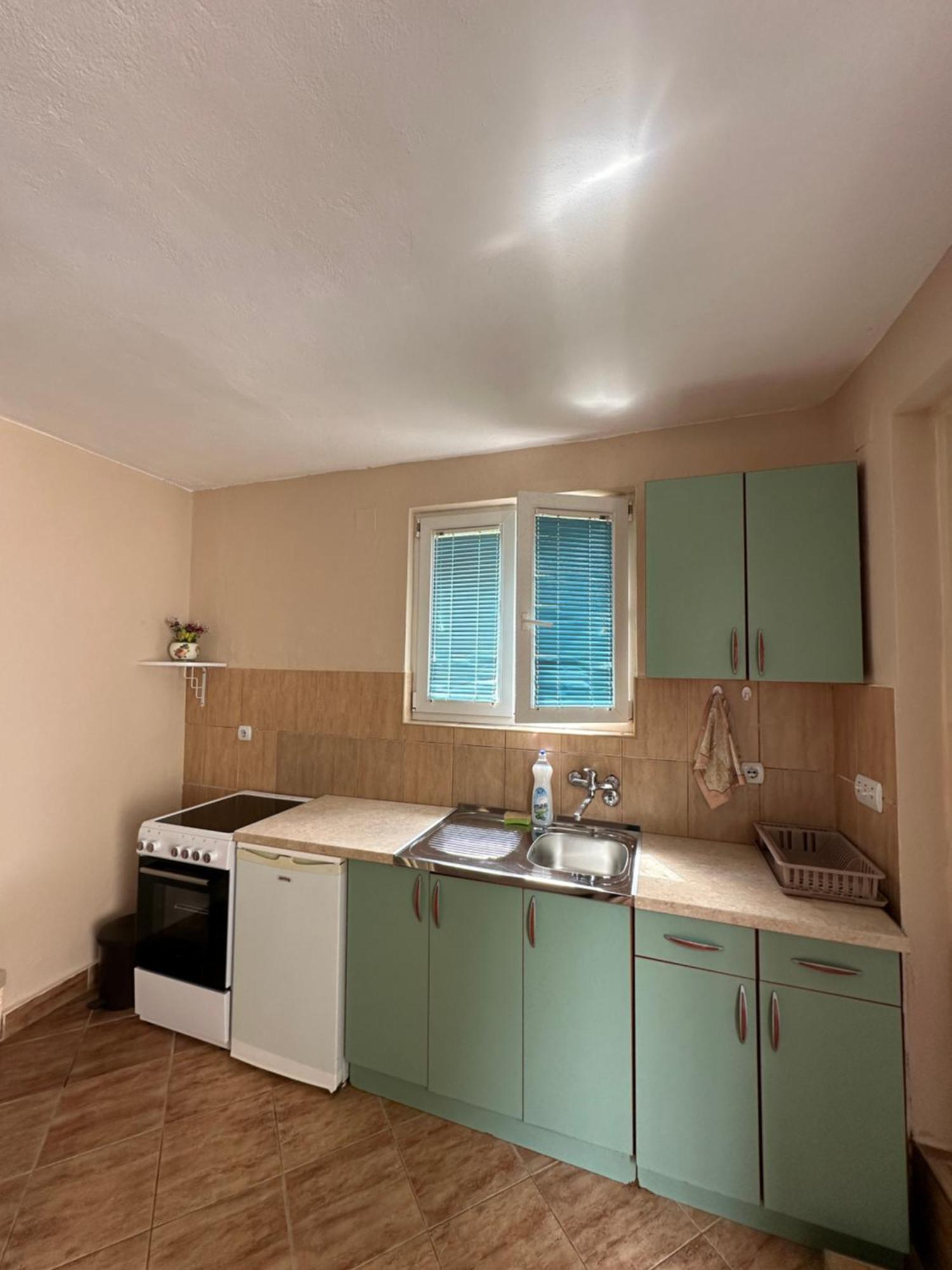 Apartman Nina Risan Bagian luar foto